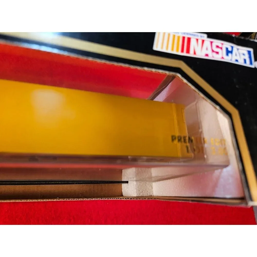 ERNIE IRVAN #4 NASCAR TRANSPORTER 1993 PREMIER LIMITED EDITION 1 OF 3,000 - NIB